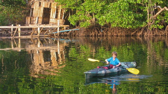 X solo kayaking, Koh Kut