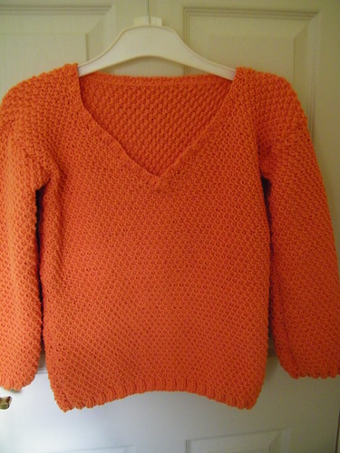 Hand Knitted Ladies Jumper - Handgestrickter Damen Pullover by abracacamera