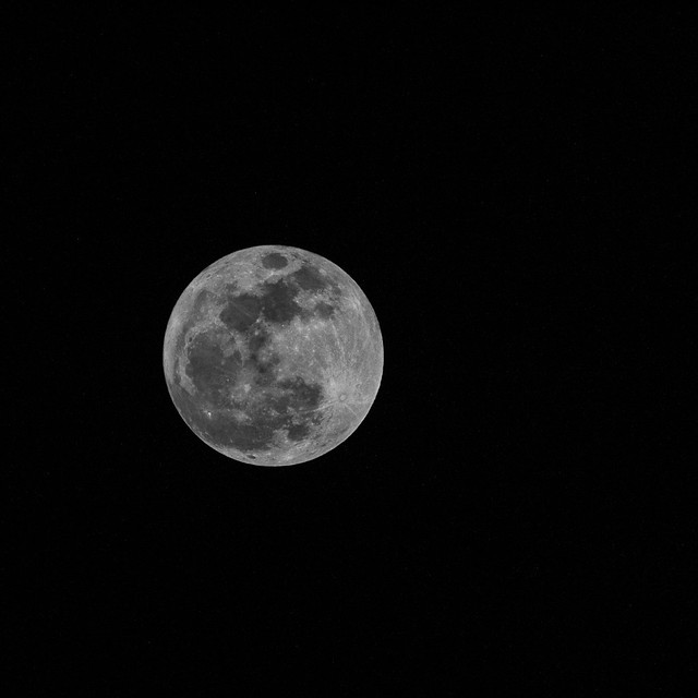 Super Moon 5 May 2012 - OM Lens