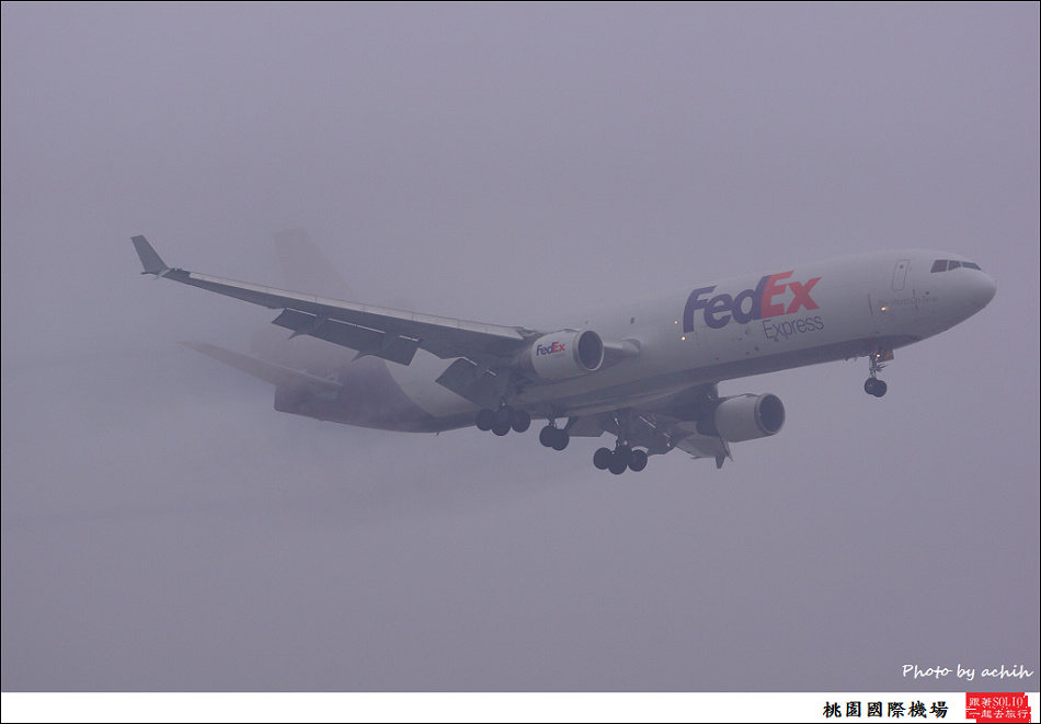 FedEx N529FE貨機003