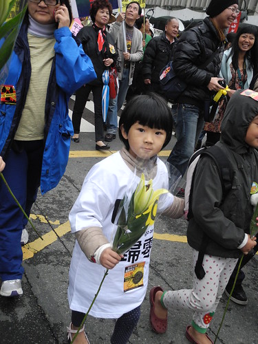 參與311反核遊行的小朋友，廖靜蕙拍攝