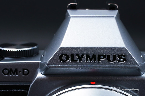 Olympus_EM5_exterior_05
