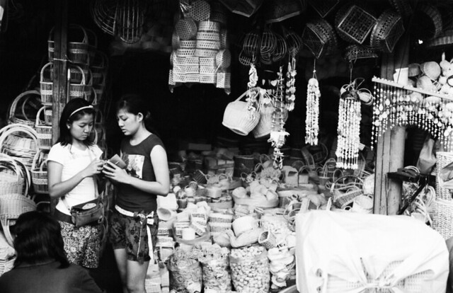 Two Girls in Ja-tu-jak Market - Bangkok, Thailand