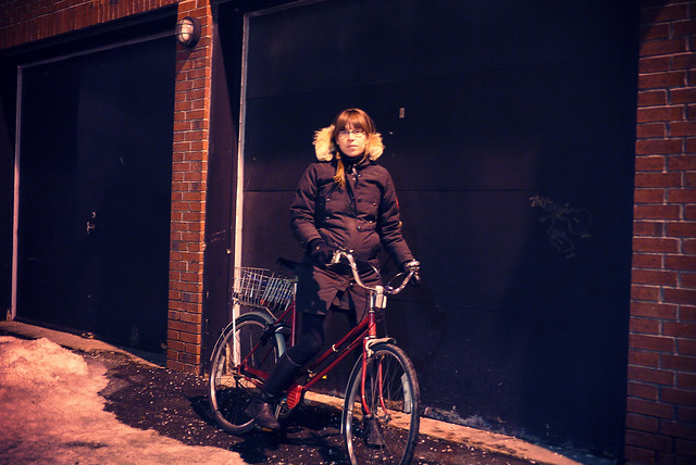 mon vélo rouge en hiver