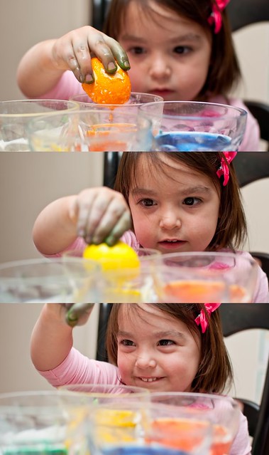 egg coloring 3