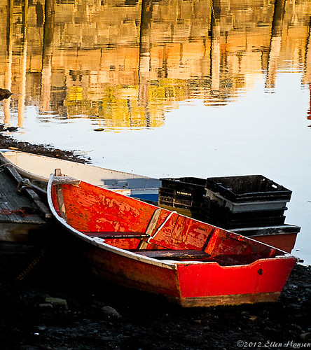 Little Red Skiff, Rockport, Ma by Genny164