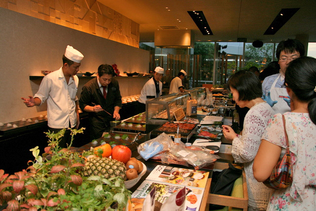 Chef Koezuka prepared a ten-course meal showcasing Tokachi produce at Kuriya Penthouse on 3 March 2012