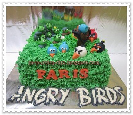 Angry Bird Cake for Faris by DiFa Cakes