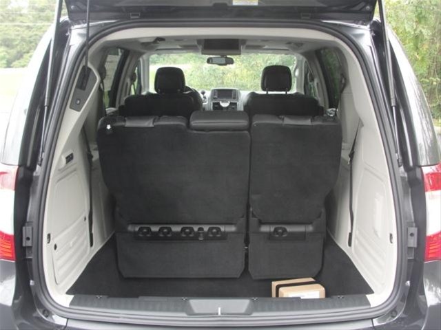 2010 Chrysler town and country cargo space