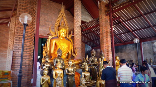 Wat Yai Chai Mongkhon