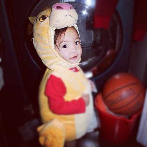 Lion King <3 #sophia #babies #disney #lionking #simba #halloween #costumes #cute #familyontop #loveontop