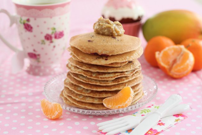 Vegan, glten and sugar free blueberry pancakes