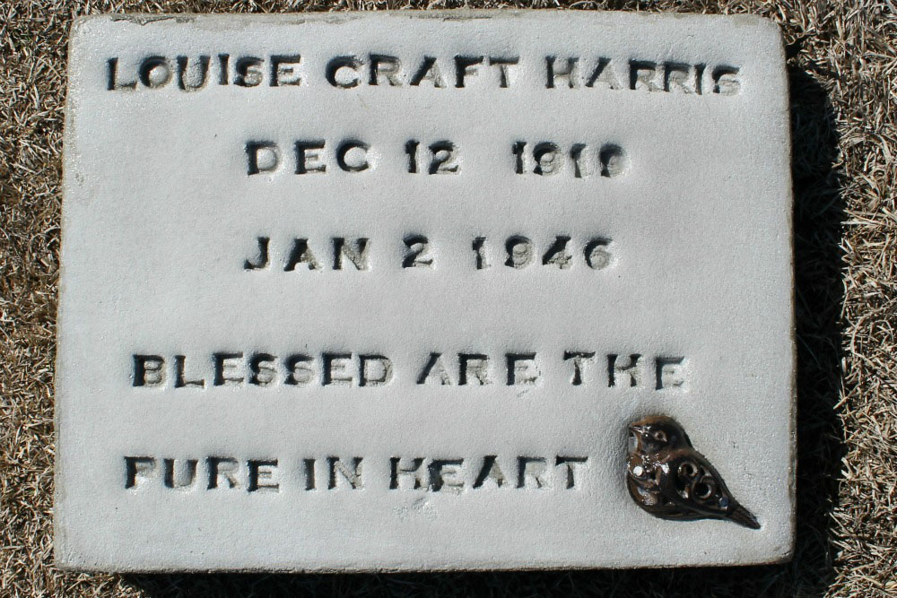 Louise Craft Harris Headstone