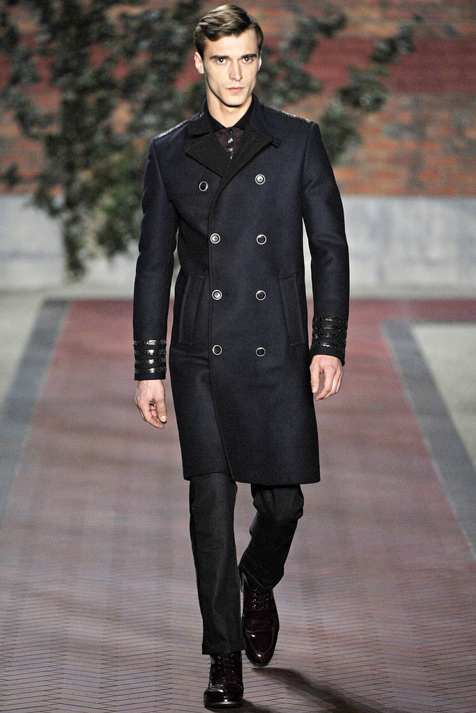 FW12 NY Tommy Hilfiger036_Clement Chabernaud(VOGUE)