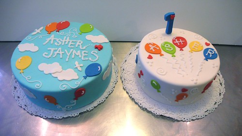 Balloon UP Birthday Cakes by CAKE Amsterdam - Cakes by ZOBOT