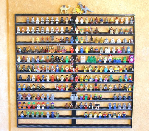 Custom Lego minifigure display case