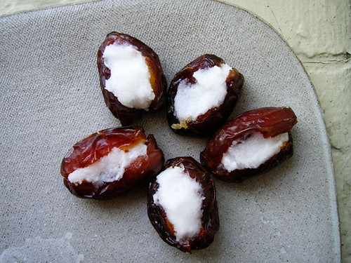 dates stuffed with coconut oil