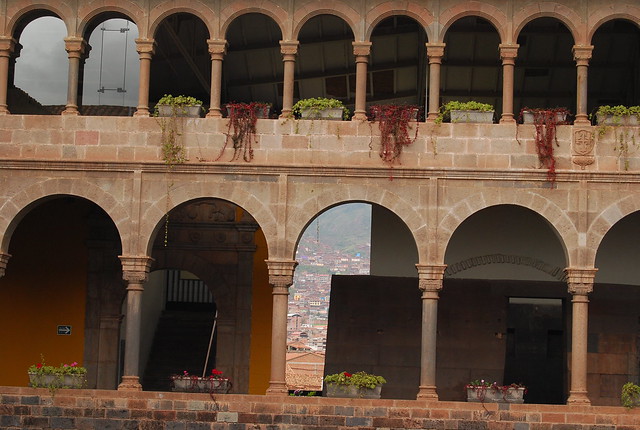 Arcadas del convento de Santo Domingo en Cusco
