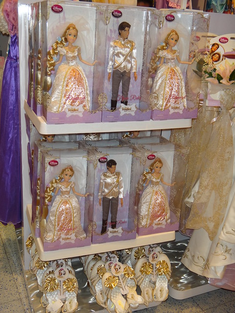 Disney Tangled Ever After Store Display Feb 21 2012 12 39 39 Tangled Ever 