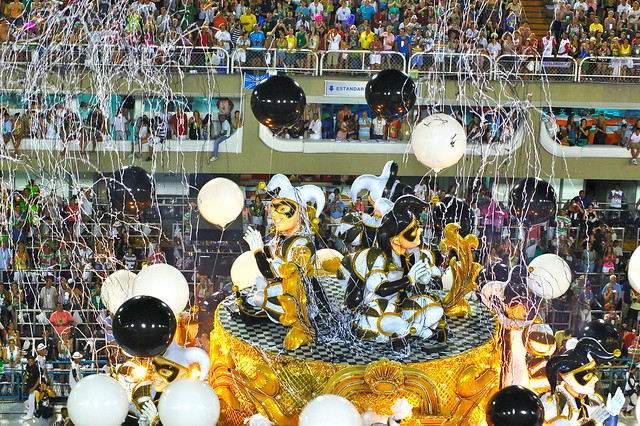 Rio's Carnival: Sao Clemente8