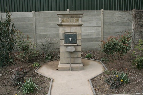 Memorial water fountain