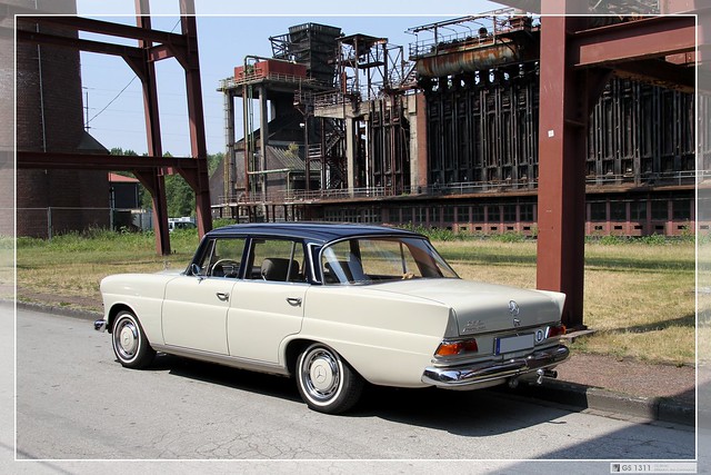 The W110 Fintail German Heckflosse was MercedesBenz's line of midsize