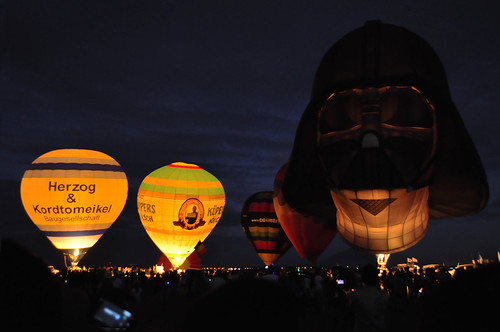 2011 Philippine International Hot Air Balloon Fiesta Night Glow