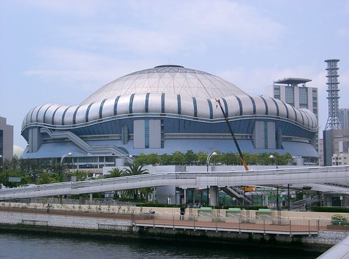 Kyocera_Dome_Osaka1