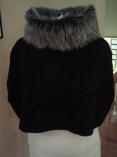 Finished capelet