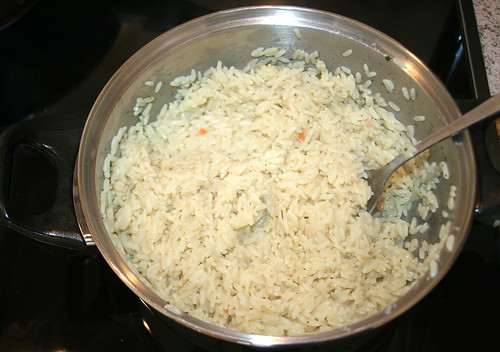 25 - Reis von der Platte nehmen / Remove rice from hotplate