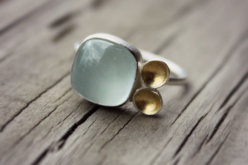 Aquamarine and golden seeds ring