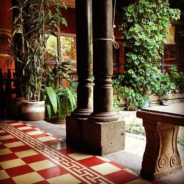 Inner patio of Café Condesa, la Antigua Guatemala.
