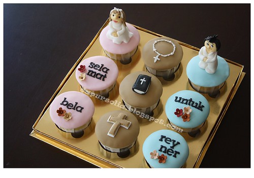 Cupcake Set for Baptism