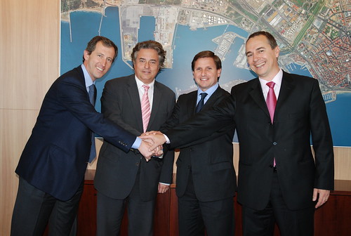 El Port de Tarragona firma un convenio con COMSA Rail Transport
