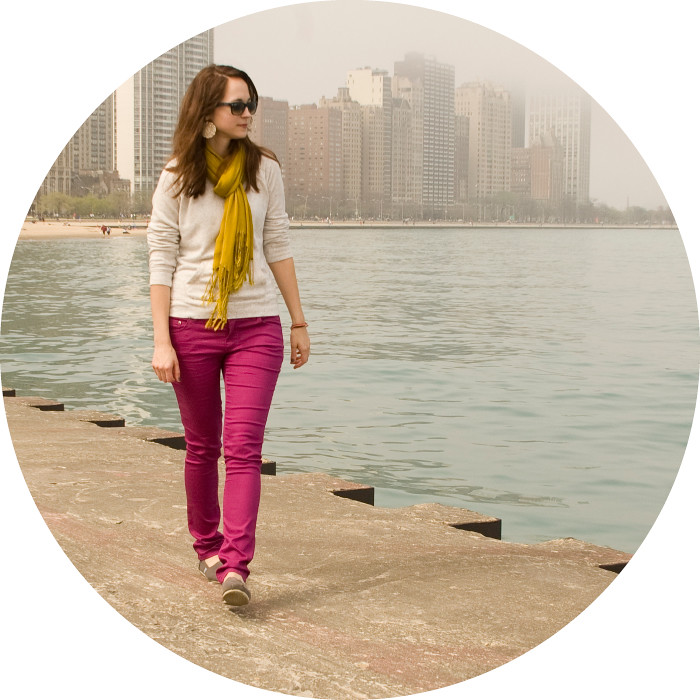 dash dot dotty, ootd, outfit blog, magenta pants, magenta jeans, bright pants, how to wear bright pants