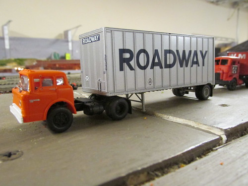 An H.O Scale model of a Roadway Trucking Company Ford C Cab tractor and a 20 foot "Pup" trailer. by Eddie from Chicago