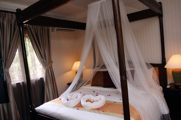 Mersing 18/05/2010; Chalet honeymoon suites eksklusif untuk pasangan berbulan madu di Pulau Sibu Tengah.Gambar Zulkarnain Ahmad Tajuddin...for metro JA2383