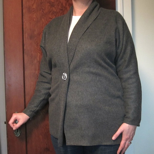 Iron Craft Challenge #3 - Fleece Blanket Sweater