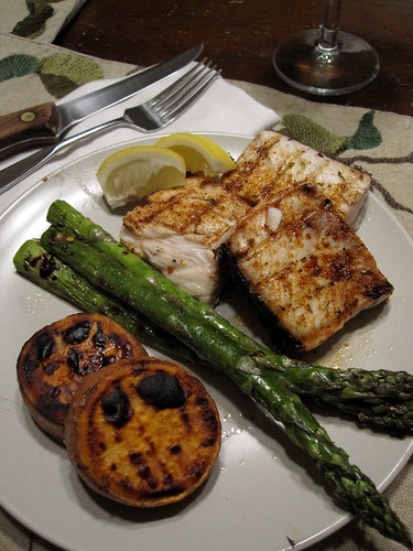 Grilled Amber jack by chick_pea_pie