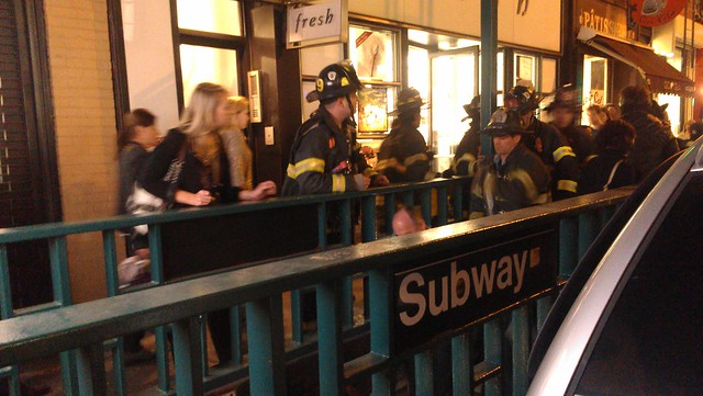 Now FDNY is heading into the 6 station at Spring St