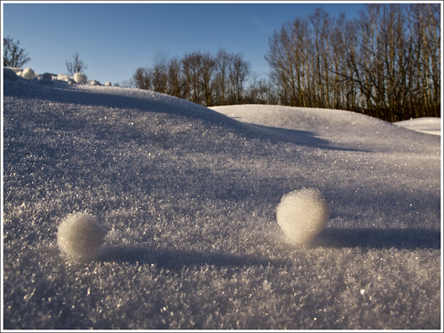 20120216. Snow balls. 0452. by Tiina Gill