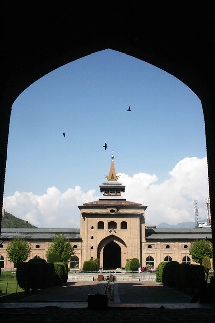 Kashmir Diary - Jamia Masjid, Srinagar