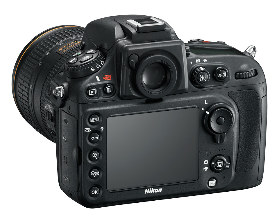 TODAY! D4 and D800 available in Singapore « Tech bytes for tea?