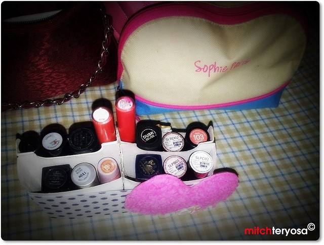 Lipstick organizer