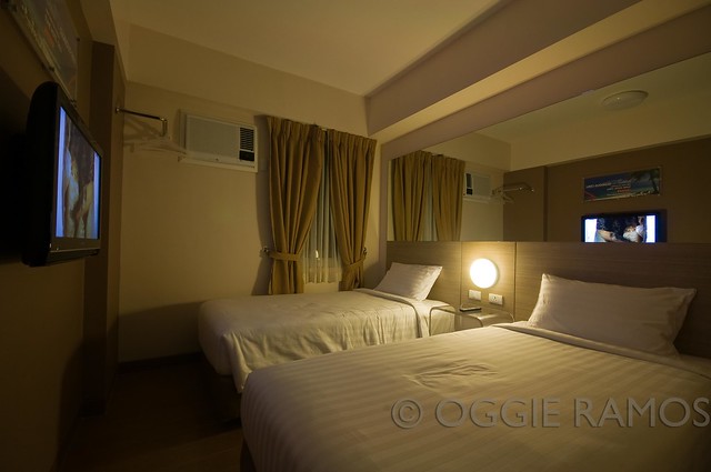 Tune Hotel Angeles - Double Bed Warm