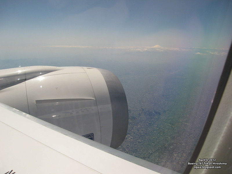 Haneda-Hiroshima 787 Flight