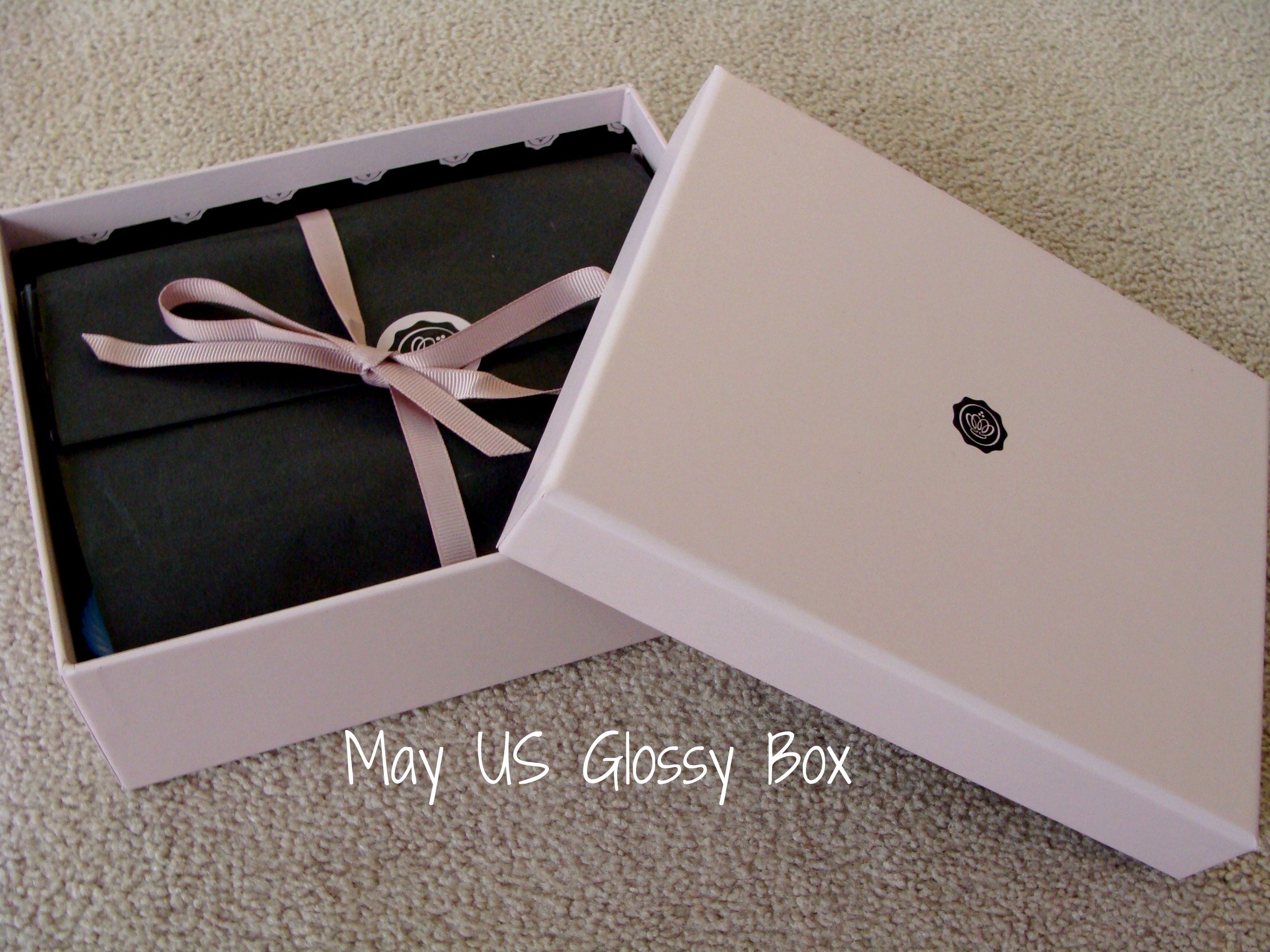 GlossyBox US // 2012 May Box Review