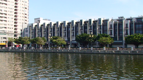 台南運河~豪宅