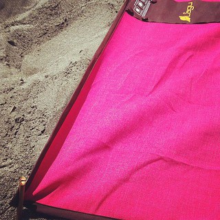 Lagu Beach Blanket