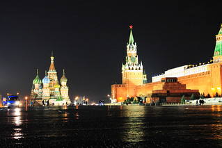Cathédrale Saint Basile et Kremlin sur la Place Rouge